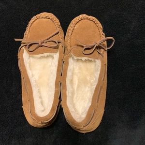 Womans Suede Moccasins